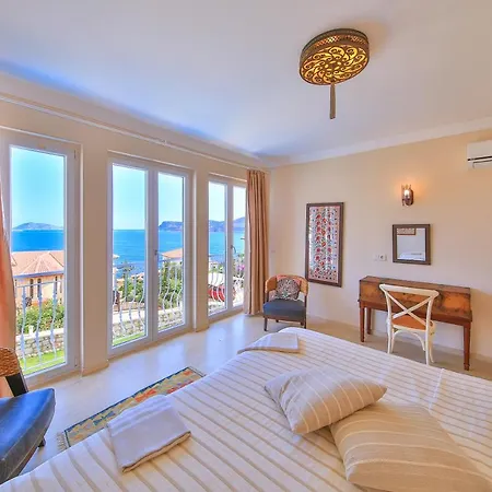 Molino Villa *